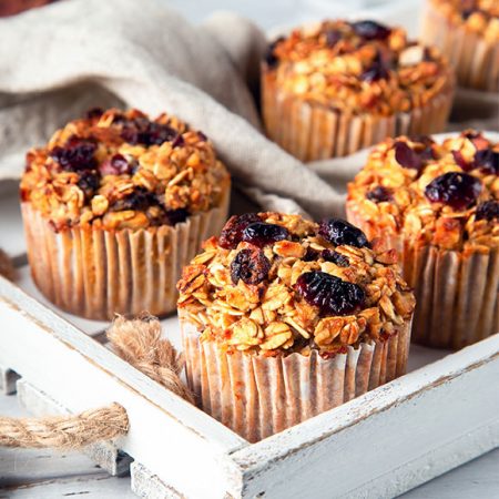 Peer cranberry muffins