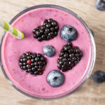 Smoothie met bramen en blauwe bessen