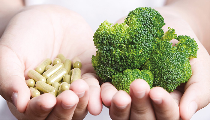 vitaminepillen en broccoli