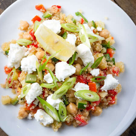 Quinoa salade fetakaas en groenten