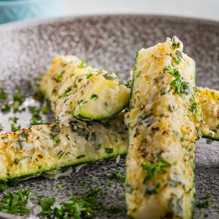 courgette met parmezaanse kaas en oregano