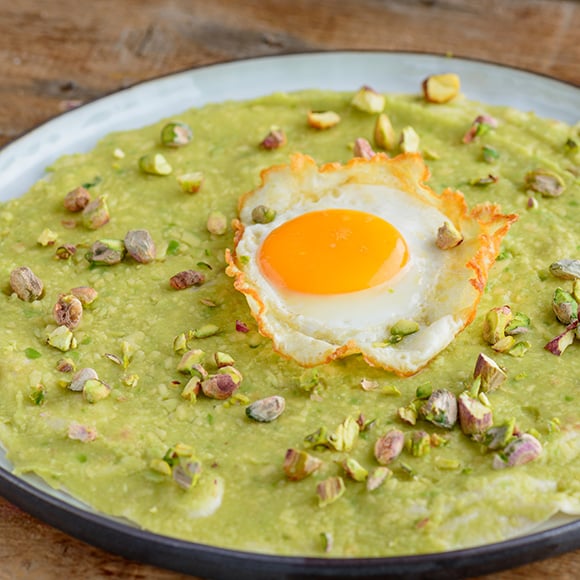 Ontbijttortilla avocado ei