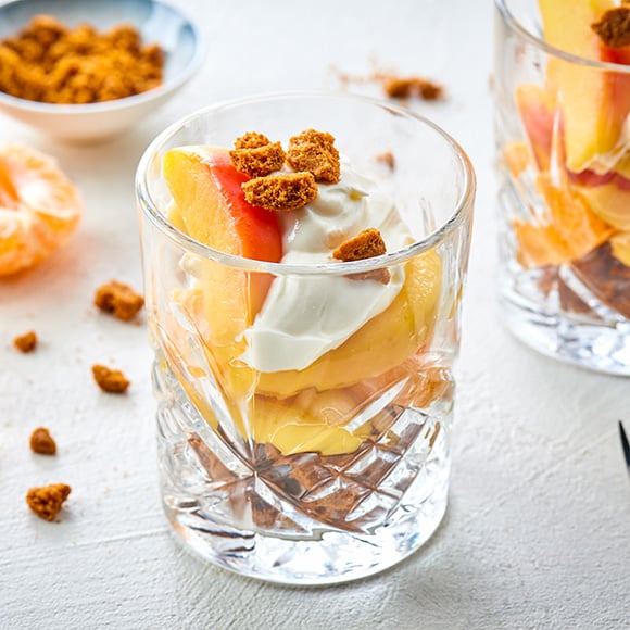 Glas met winterfruit bastogne en mascarpone topping