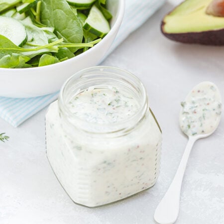 Yoghurtdressing met bieslook