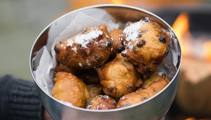 Kom met oliebollen